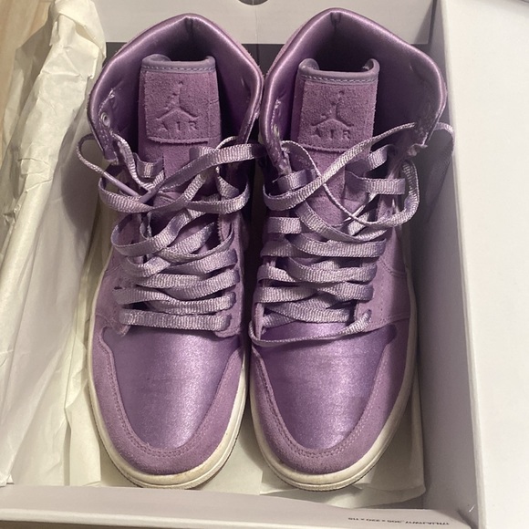 Women’s air jordan 1 retro high soh - Picture 4 of 4